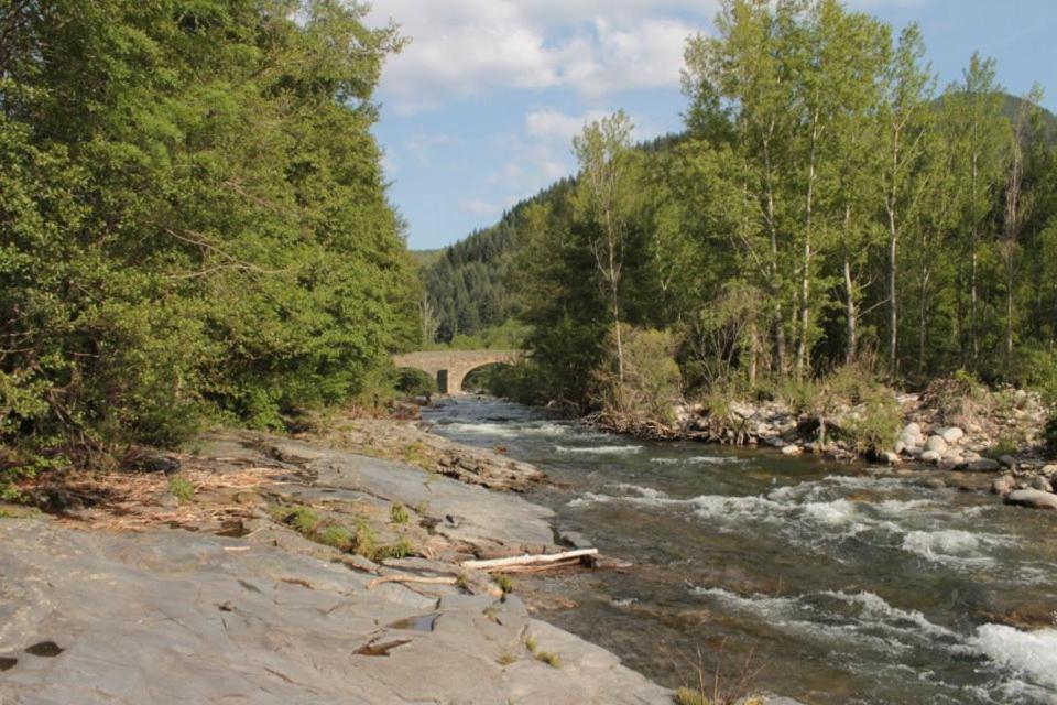 Camping Chantemerle Bédouès Esterno foto